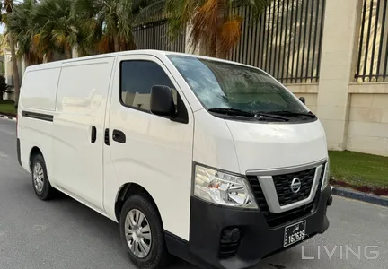 Nissan Urvan  2022